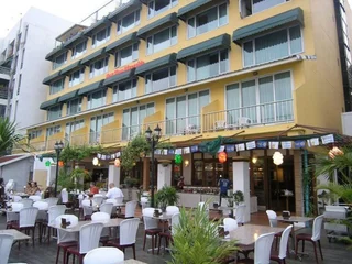 Бангкок: New Siam Riverside