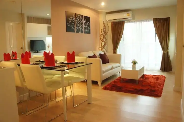 Бангкок: The Cube Boutique Residence