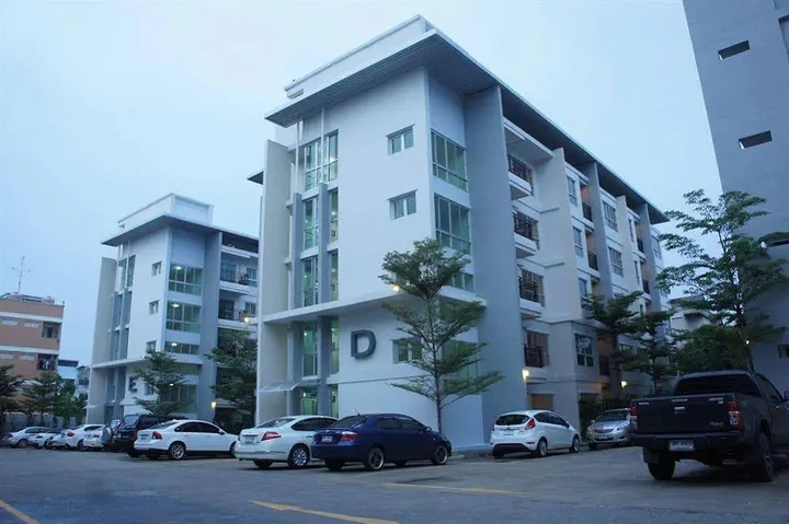 Бангкок: The Cube Boutique Residence