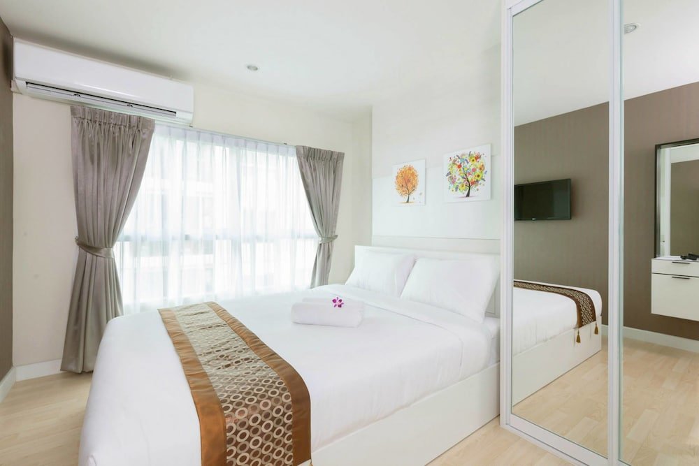 Бангкок: The Cube Boutique Residence