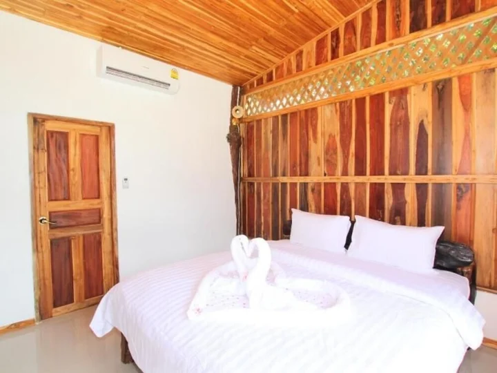 Канчанабури: Tamarind Home Resort