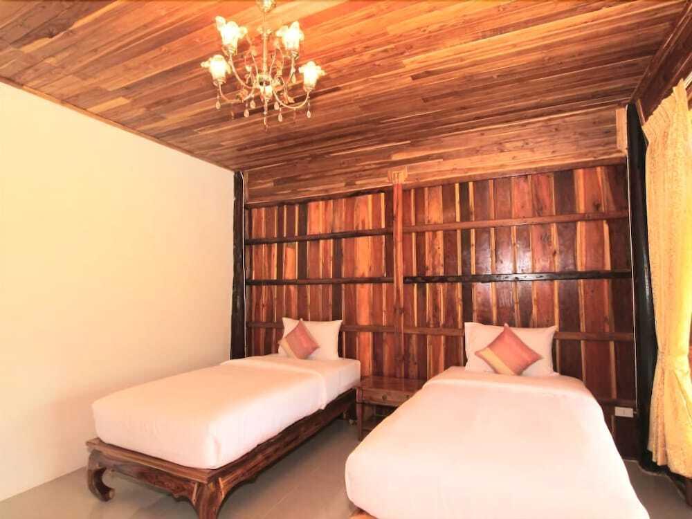 Канчанабури: Tamarind Home Resort