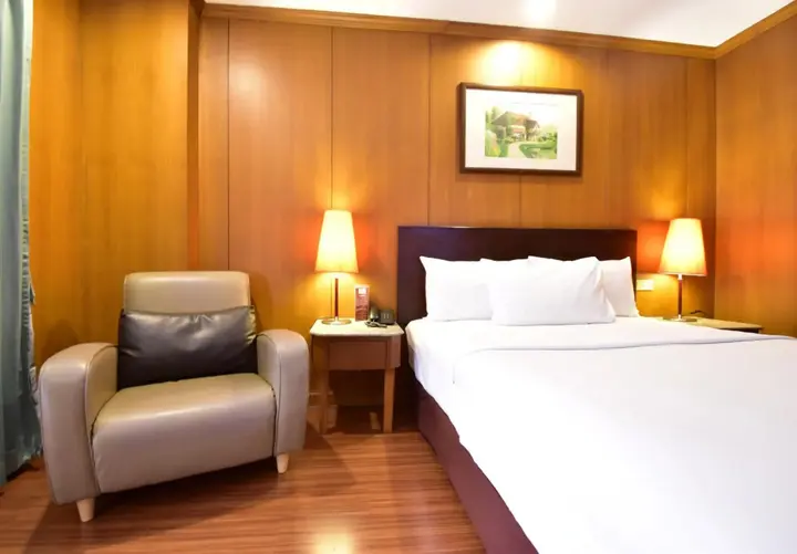 Паттайя: Dynasty Inn Pattaya