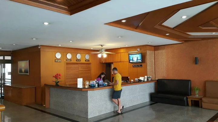 Паттайя: Dynasty Inn Pattaya
