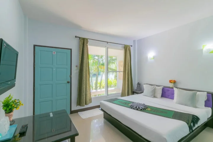 Паттайя: Dynasty Inn Pattaya