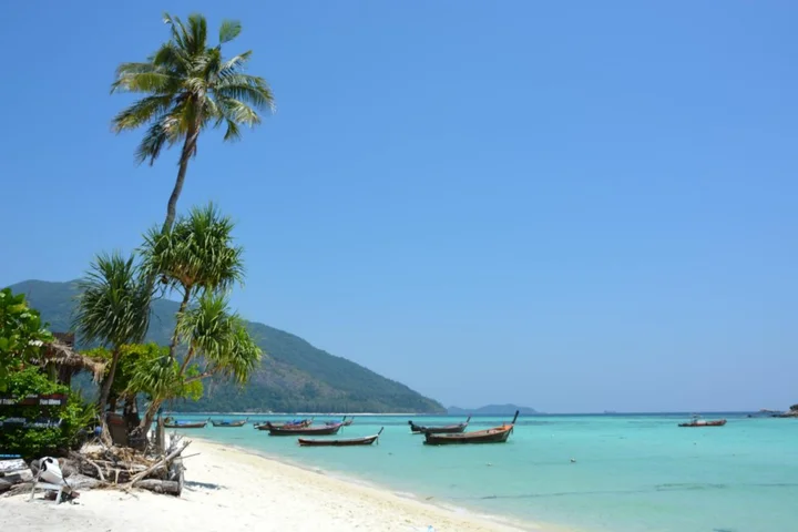 пляж Санрайз: Forra Diving Resort - Sunrise Beach - Koh Lipe