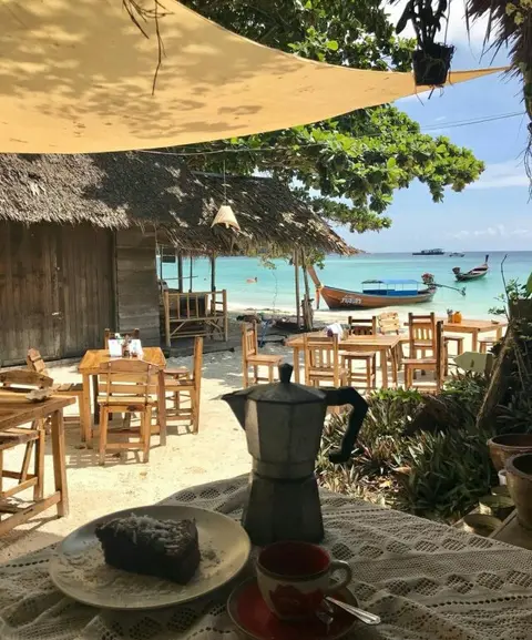 пляж Санрайз: Forra Diving Resort - Sunrise Beach - Koh Lipe