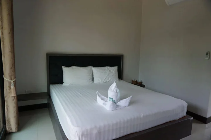 Лансака: Phumipat Resort Thungsong