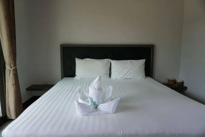 Лансака: Phumipat Resort Thungsong