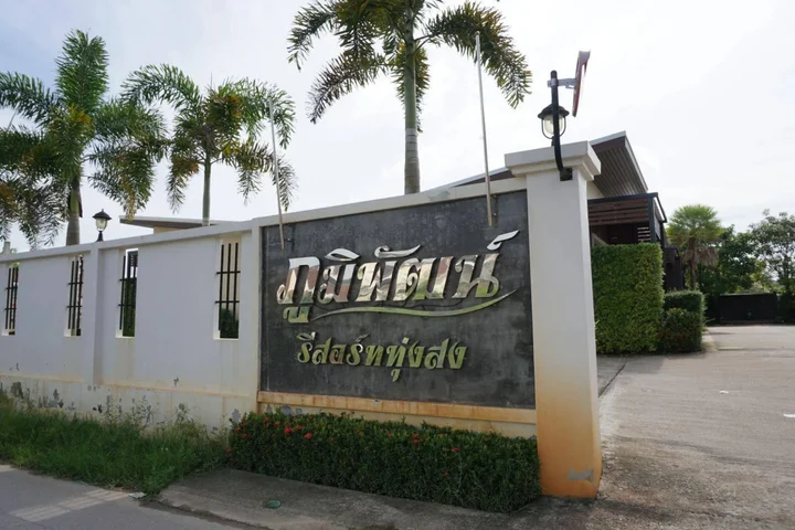 Лансака: Phumipat Resort Thungsong