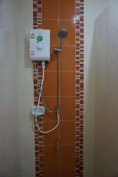 Лансака: Phumipat Resort Thungsong