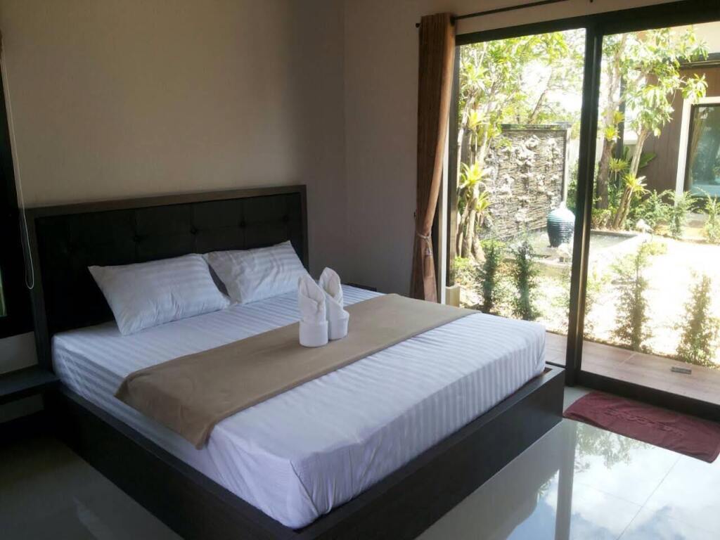 Лансака: Phumipat Resort Thungsong
