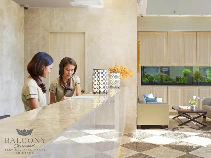 Balcony Courtyard Sriracha Hotel & Serviced Apartments (SHA Extra Plus) — фото 1