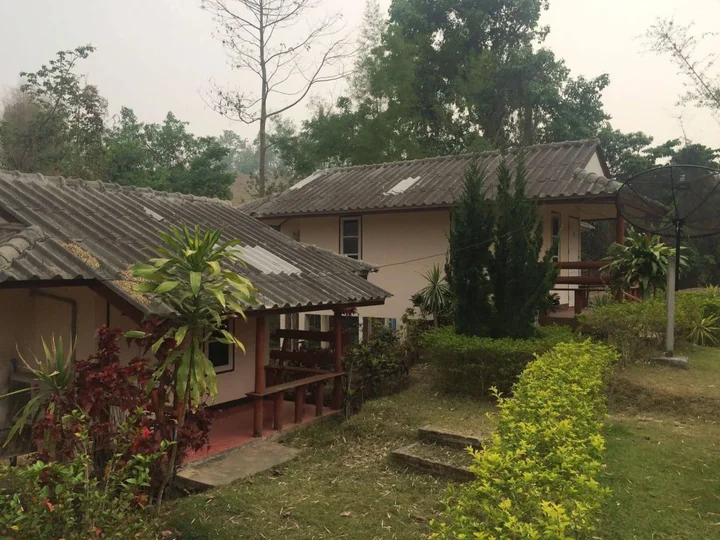 Паи: Poon Resort