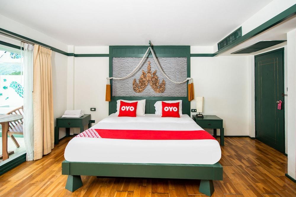 Кату: Nilly's Marina Inn