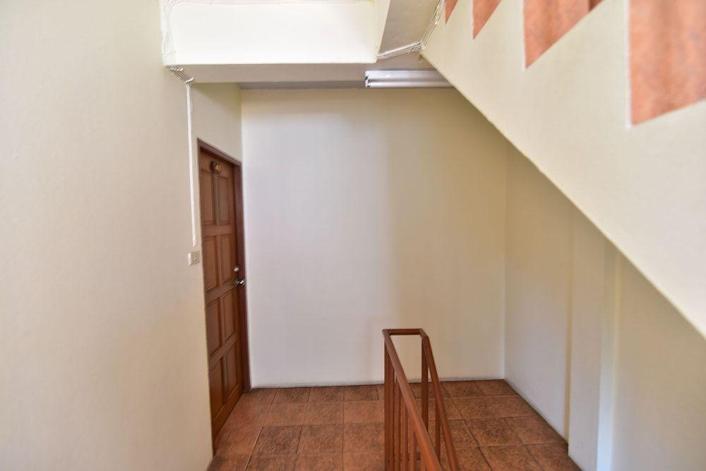 Паттайя: Thip House