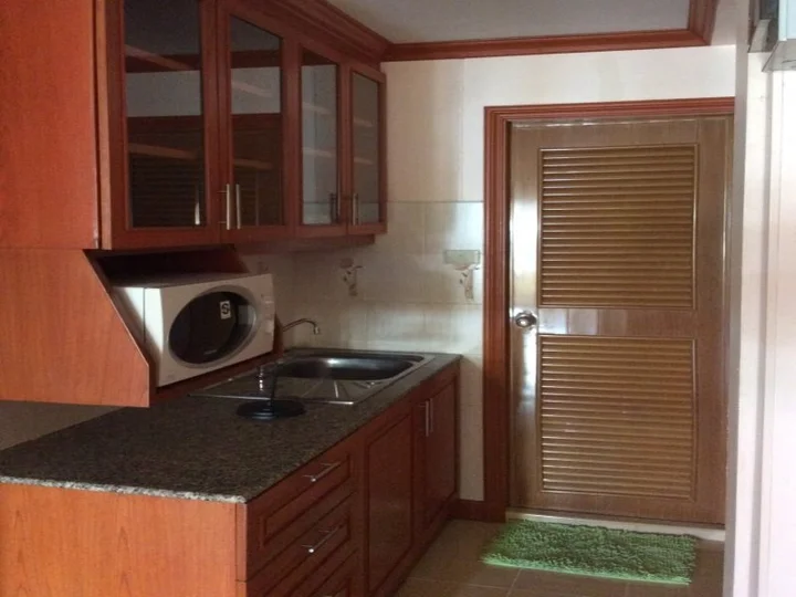 Паттайя: Thip House