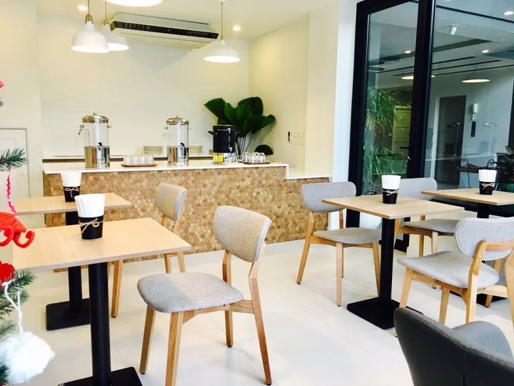 Хуахин: Hataara Hua Hin