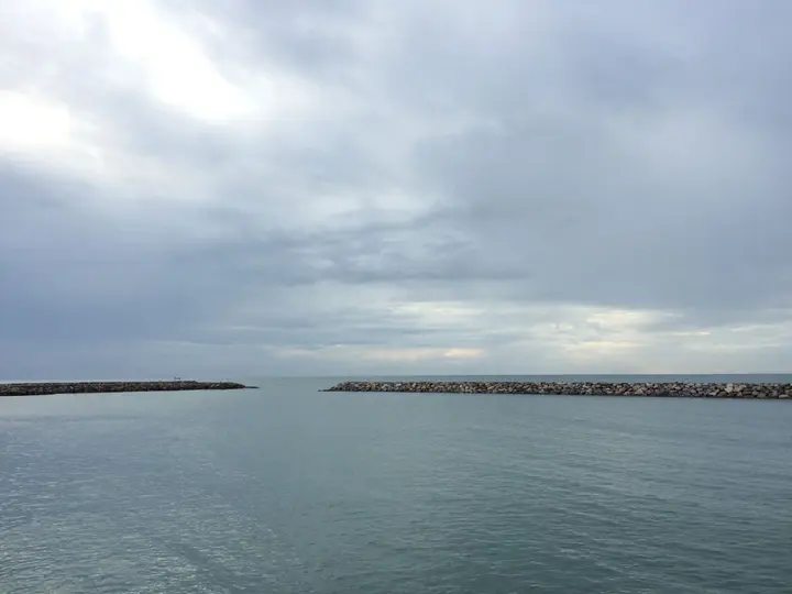 Бан-Лаэм: Chomtalay Resort at Had Chaosamran Beach