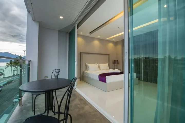 Пхаяу: Phuglong Hotel
