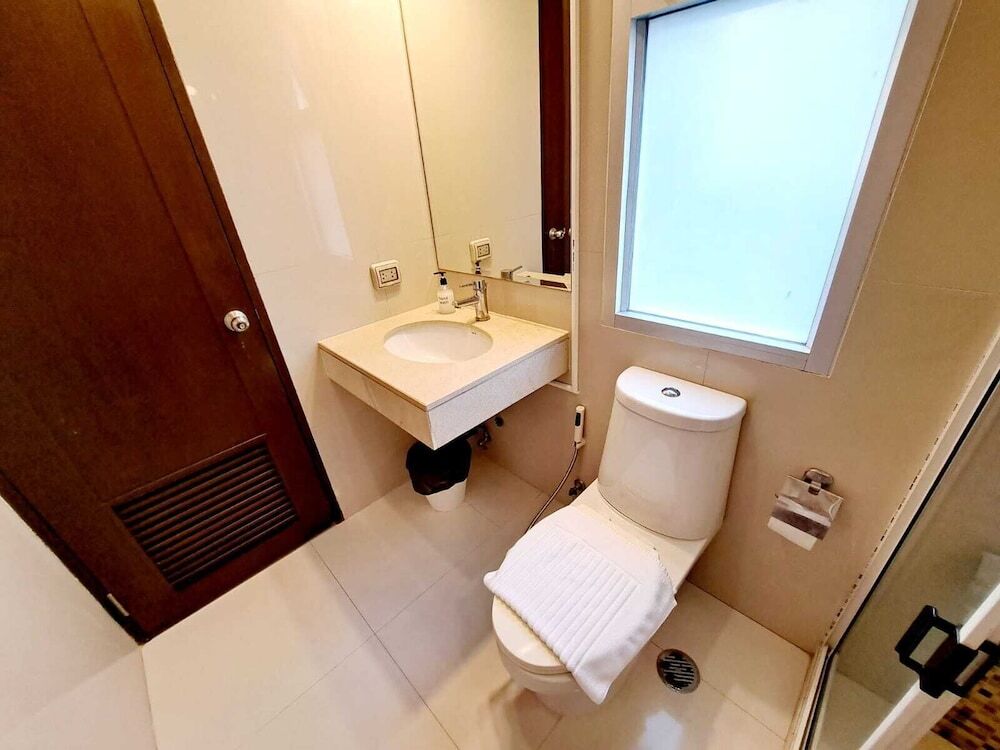 Бангкок: 6C 2bedrooms 2 Bath Downtown Bangkok Near Bts Mrt