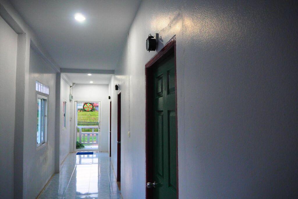Ланта: Wayla Hostel - Adults Only