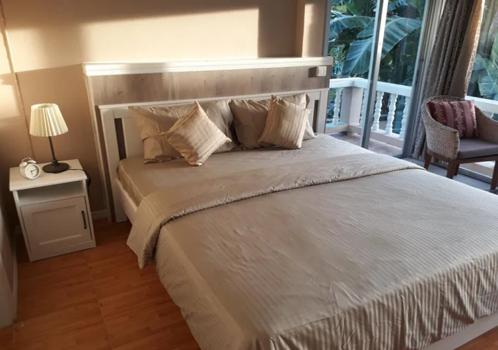 Тхаланг: Oyo 1117 Phuket Airport Suites
