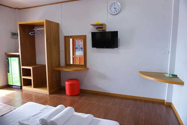 Лансака: Dokjan Resort
