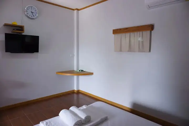 Лансака: Dokjan Resort