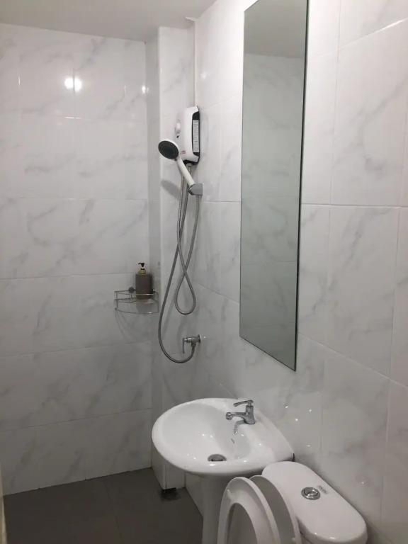 Бангкок: 101 Seoul Hostel
