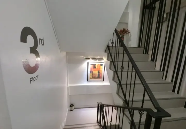 Бангкок: 101 Seoul Hostel