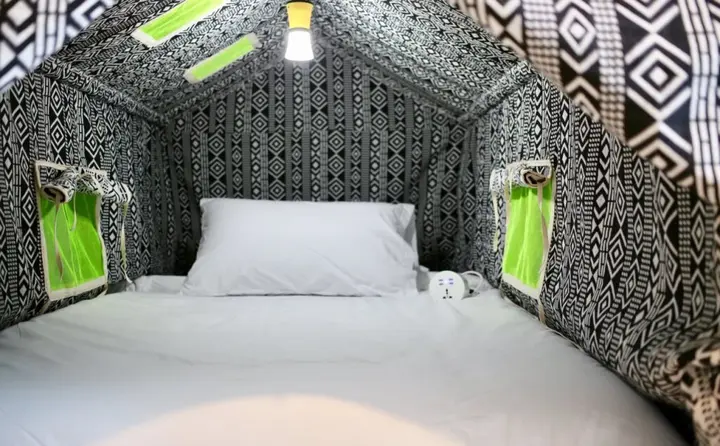 Бангкок: The Tent Hostel