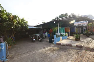 Ко-Лан: Baan Plasai Koh Larn