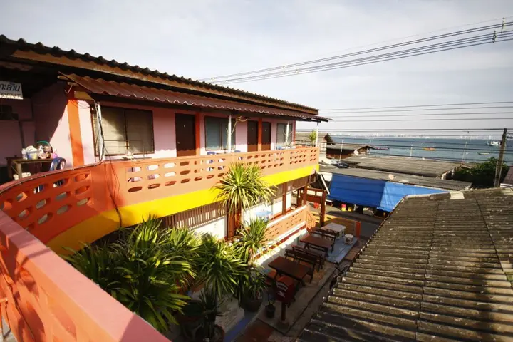 Ко-Лан: Baan Plasai Koh Larn