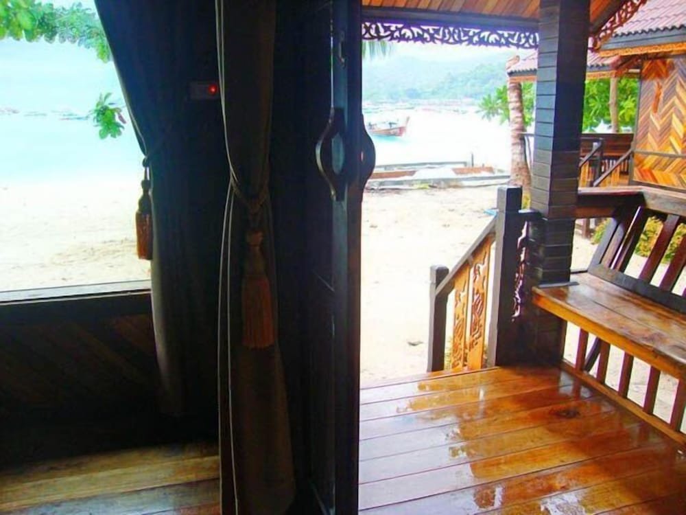 PP Sand Sea View Resort — фото 4