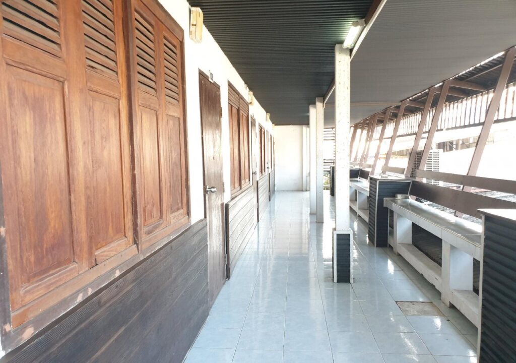 Сирача: Samchai Resort