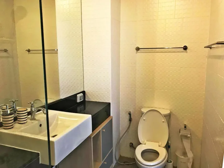 Муанг: Seventh Condo Karon