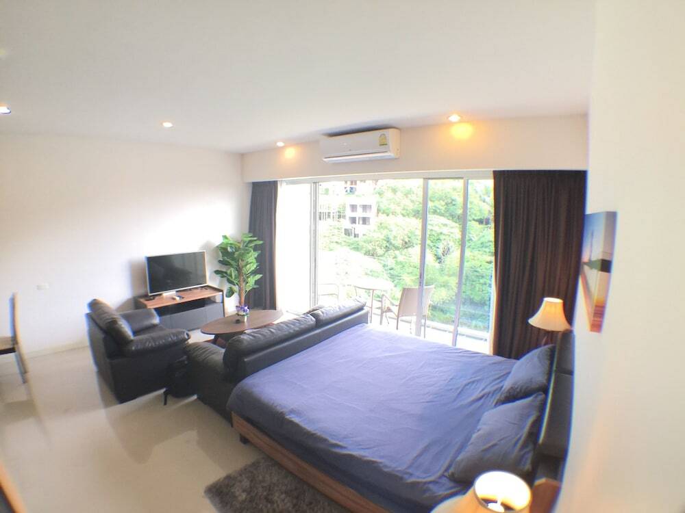 Муанг: Seventh Condo Karon