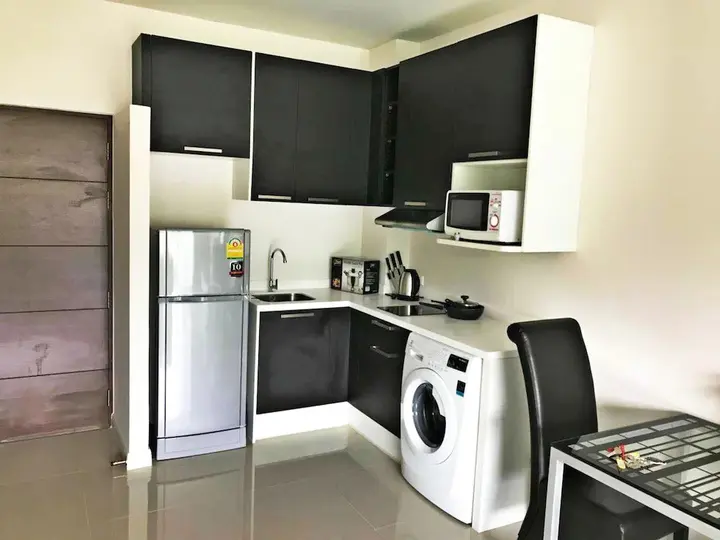 Муанг: Seventh Condo Karon