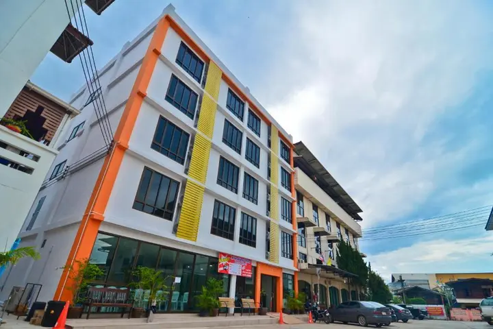 Пхаяу: Sabuy Best Hotel Phayao