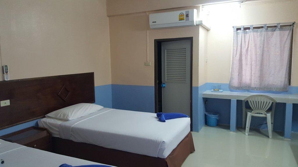 Транг: Station Hotel