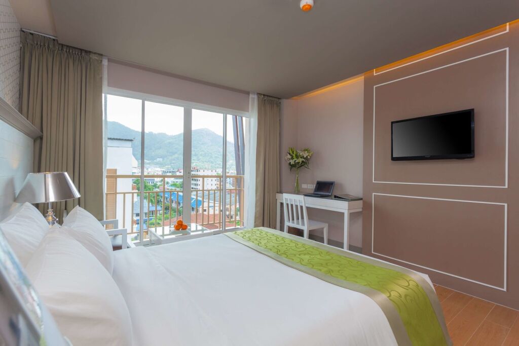Пхукет: Best Western Patong Beach