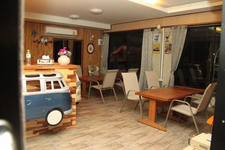 Сай Йок: Baan Alisa Bed and Breakfast