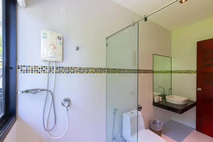 Кату: Rossarin Sea View Patong