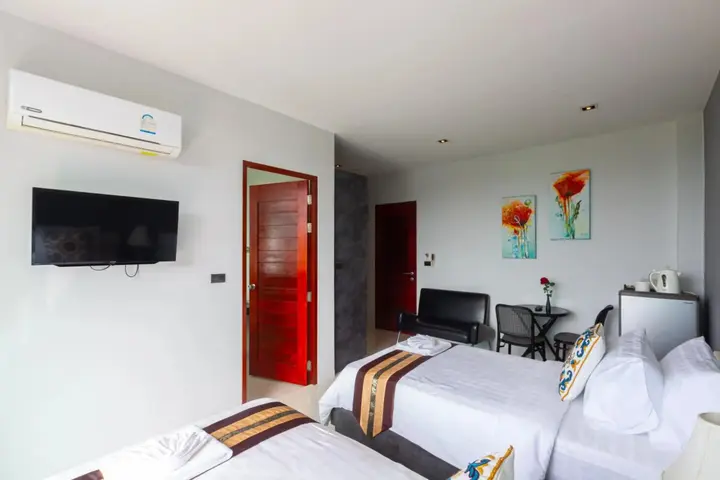 Кату: Rossarin Sea View Patong