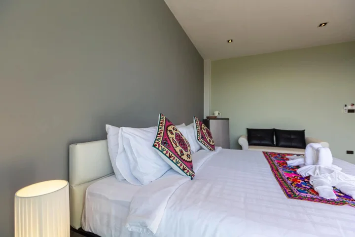 Кату: Rossarin Sea View Patong