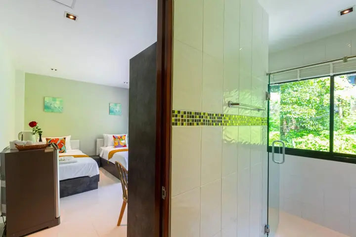 Кату: Rossarin Sea View Patong