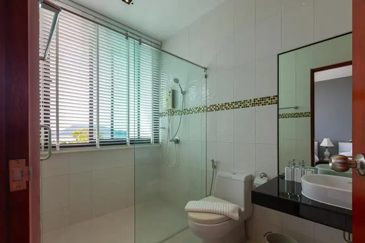 Кату: Rossarin Sea View Patong