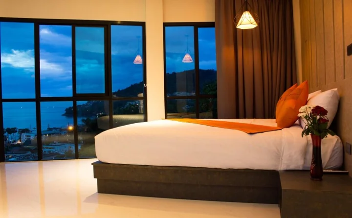 Кату: Rossarin Sea View Patong