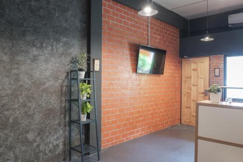 Бангкок: The Bridge Hostel